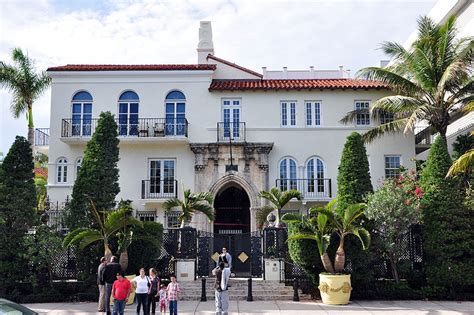 gianni versace villa demolita|gianni versace personal life.